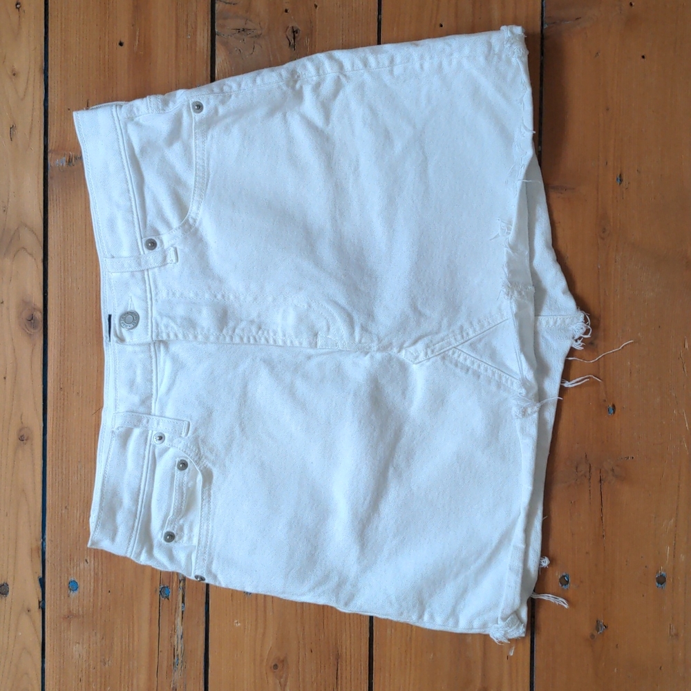 215-EUC GAP Denim skirt